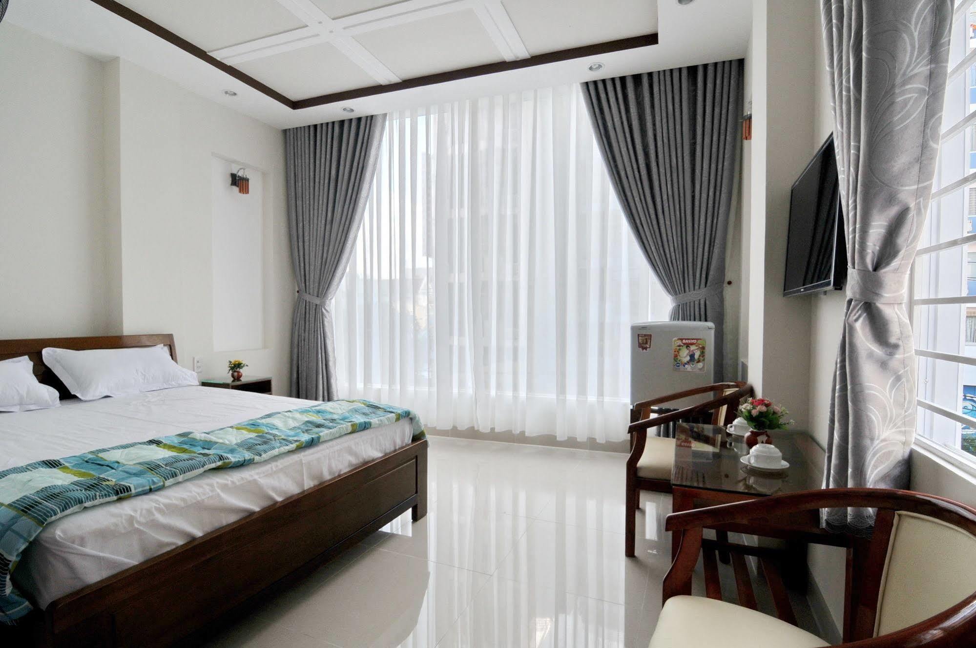 Duy Phuoc Hotel Nha Trang Esterno foto