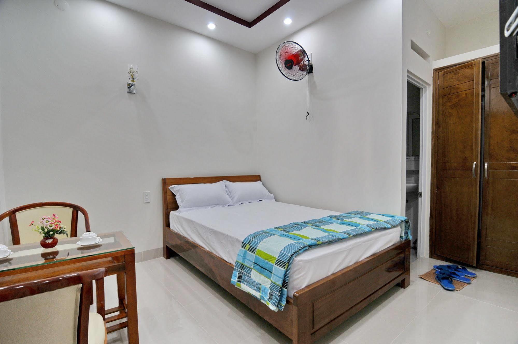 Duy Phuoc Hotel Nha Trang Esterno foto